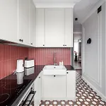 Centre Deluxe By Bookinghost
